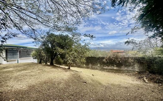 House for Sale in Loma Real, Escazú