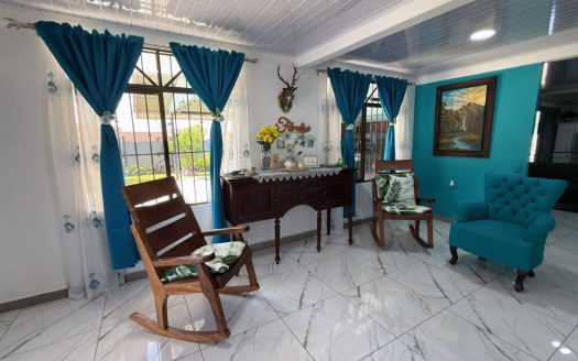 For Sale: Beautiful 3-Bedroom Home in Perez Zeledon, Costa Rica