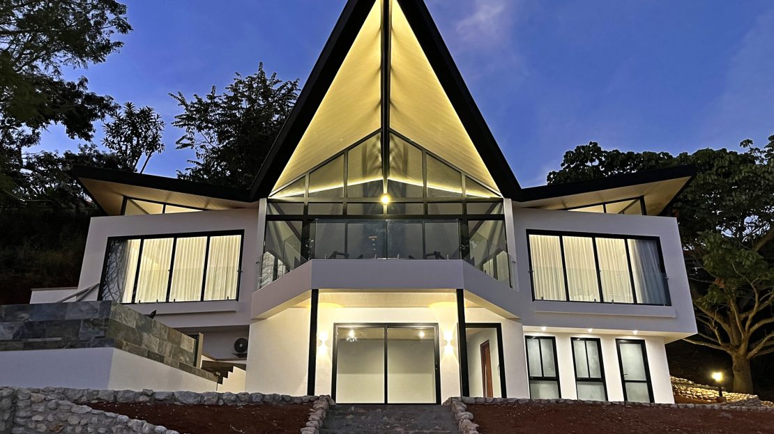LUXURY VILLA JABIRU Guanacaste | REMAX