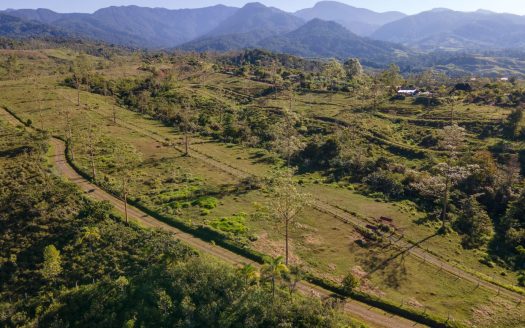 Lot #29 for Sale in a Residential Family Focused community with Waldorf School – RISE Costa Rica