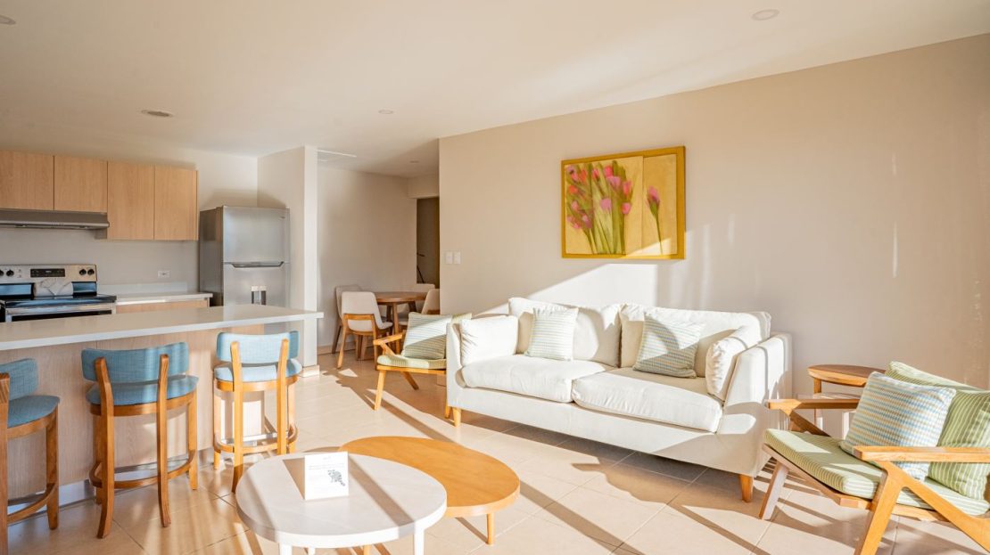 Villa Sol 54-1 Luxurious Ocean View Condo