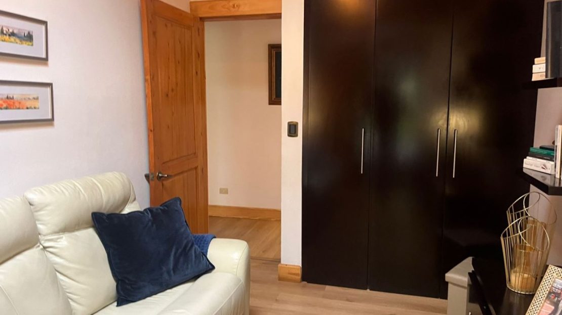 Costa Rica 1 km from the central park MM