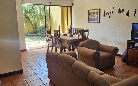 House in a Gated Community – GREAT PRICE