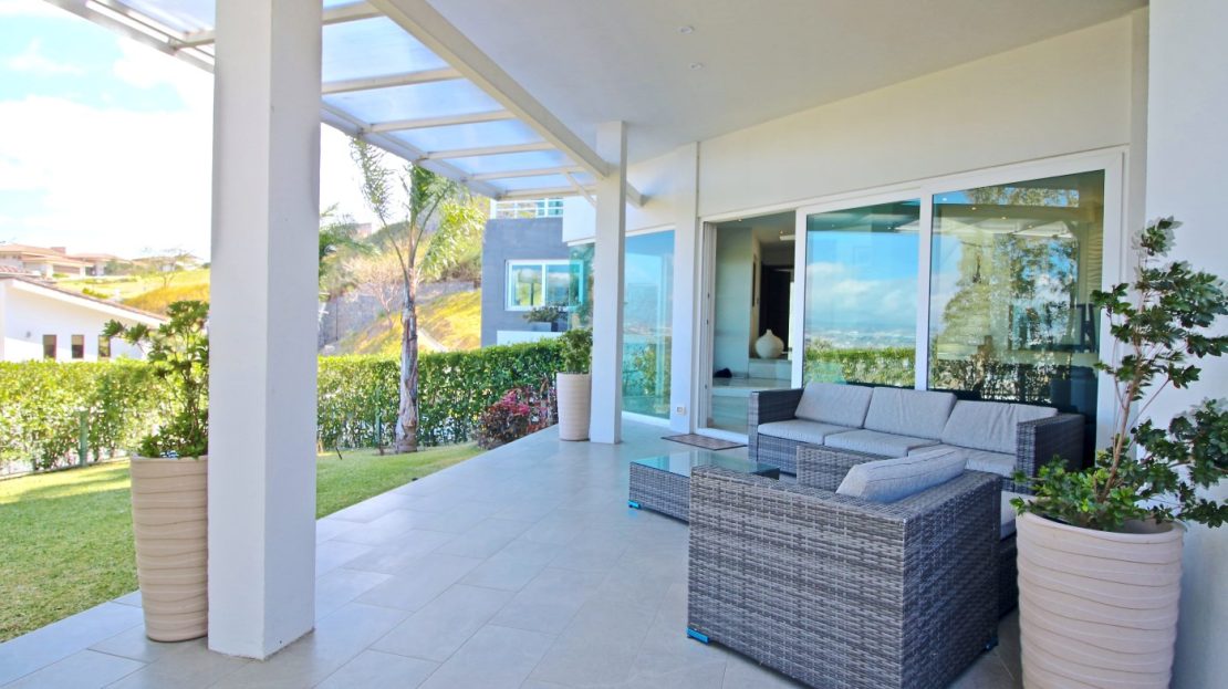 Costa Rica Real Estate