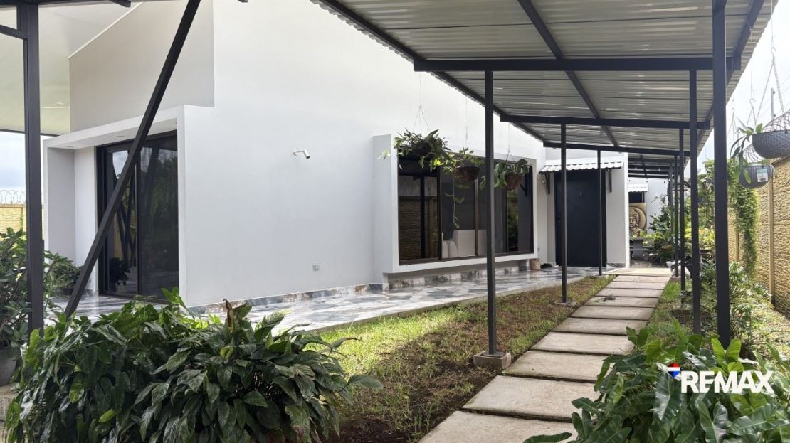 Tranquil Retreat House