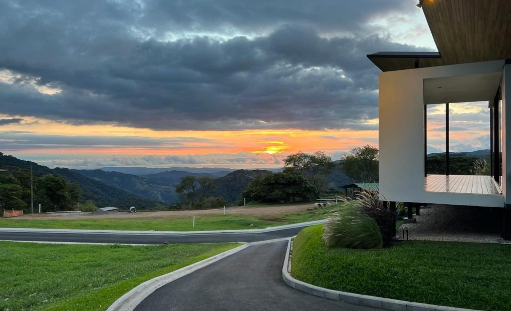 Costa Rica Real Estate