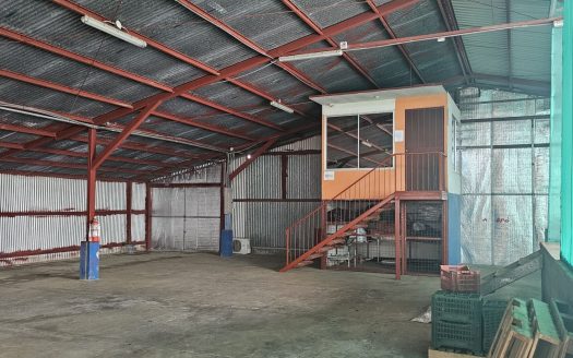 Commercial Packing Facility with Residence – Turnkey Business Opportunity