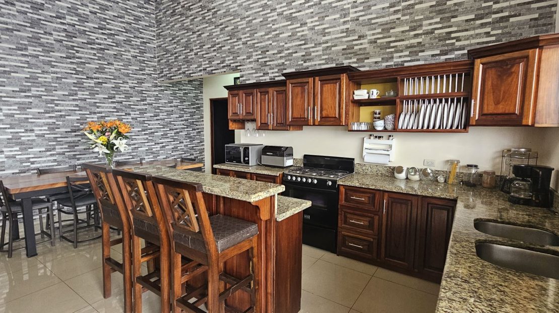 Off-Grid Mountain Home with Multiple Volcano Views on 5