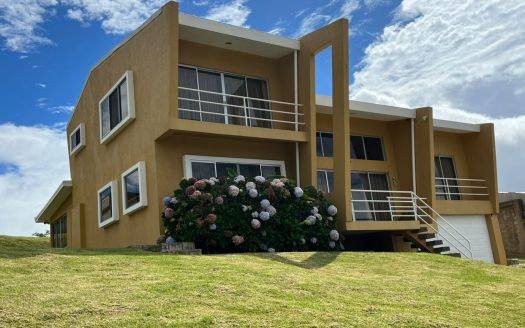 House, Cartago, LLano Grande 3430 m2