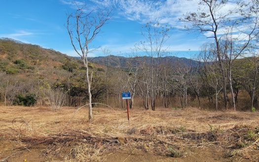 Montaña del Mar ~ A Gated Community Immersed in Nature and Near the Coast