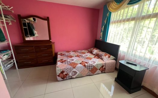 Venta in Acosta. Large house in the mountains. 4 rooms, pool MM