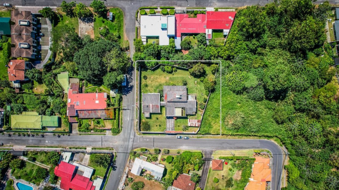 ¡A Prime Location for Your Next Investment!