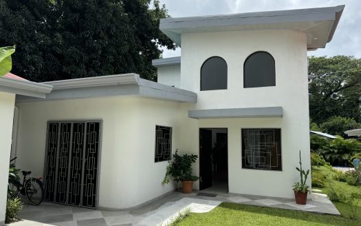 CASA NUEVA a few steps from the beach