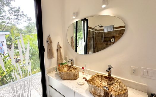 Casa Campeón – Sustainable Mountain Estate Between Samara and Nosara in Finca Cotinga Azul