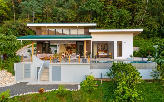 Casa Campeón – Sustainable Mountain Estate Between Samara and Nosara in Finca Cotinga Azul Guanacaste | REMAX