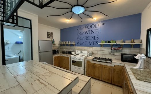 Casa Sol: Elegant Oasis in the Heart of Bosque del Lago