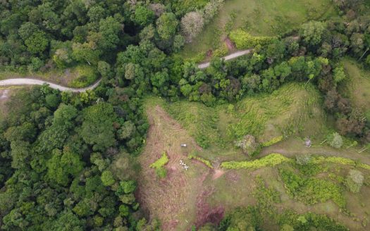 1.4 acre lot in beautiful Radiant Sun Valley