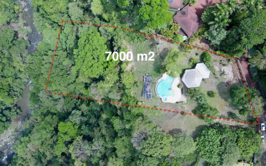 Dream 7,000 m² Estate with Infinity Pool and Canyon Views in Naranjo, Costa Rica