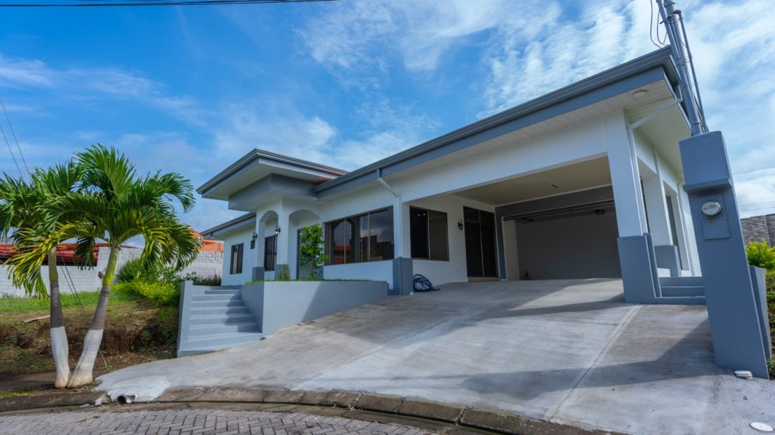 Costa Rica Real Estate