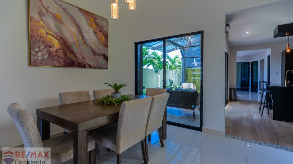 Costa Rica Real Estate