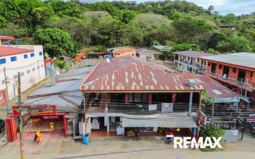 Commercial Building Herradura | Main Road