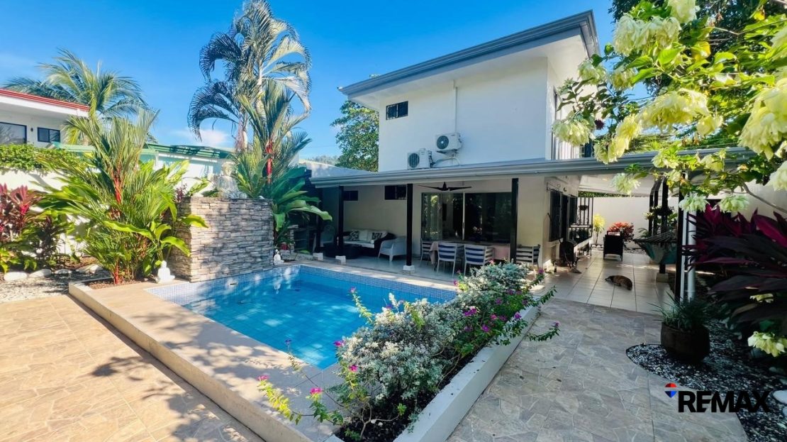 Garabito Central Pacific Costa Rica>Jaco For Sale 105376 | RE/MAX Costa Rica Real Estate