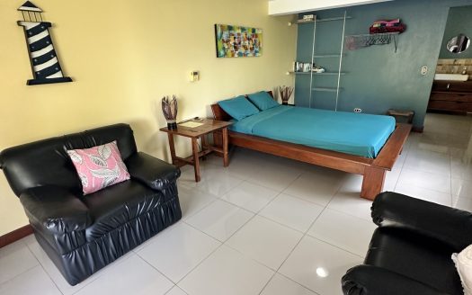 Custom built home in desired Pilon community.