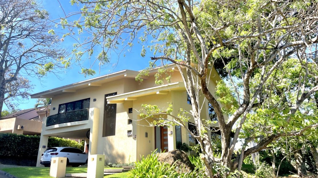 Costa Rica Real Estate