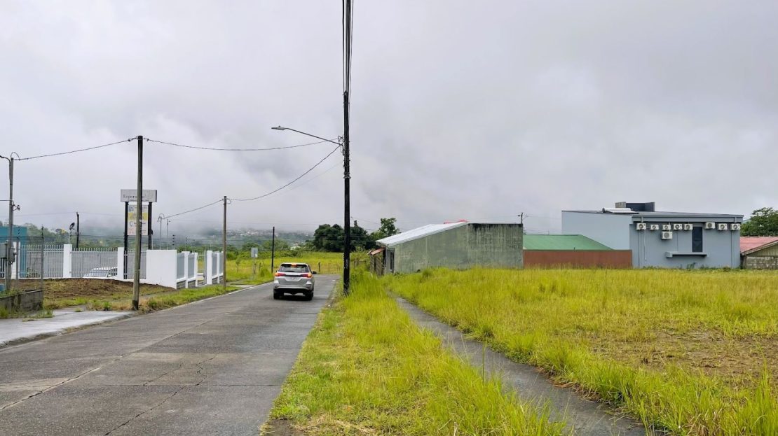 IN RESIDENCIAL LA LEILA