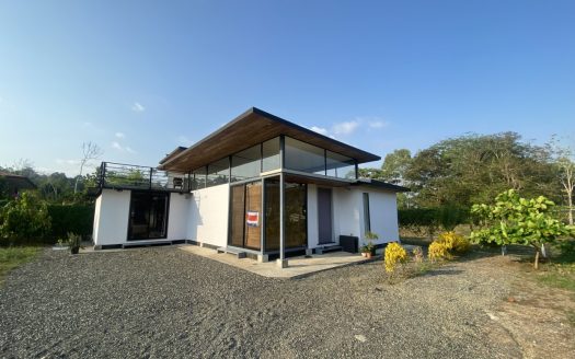 New 3-bedroom house in La Palma