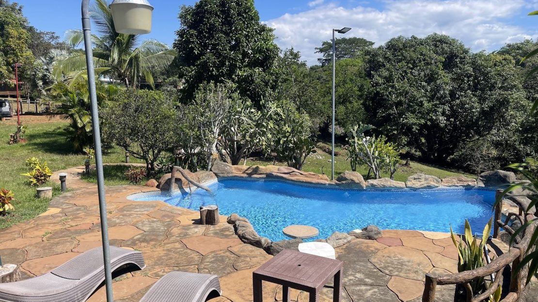 BEAUTIFUL COUNTRY HOUSE FOR SALE IN SAN MATEO