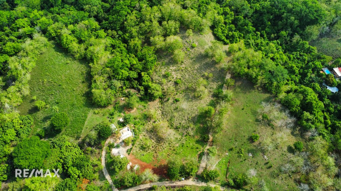INVESTMENT OPPORTUNITY- SAN JUANILLO Guanacaste | REMAX