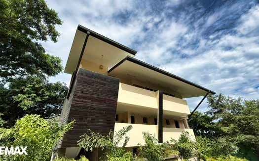 Isabel Condo Apartments – Prime Investment Opportunity in Nosara