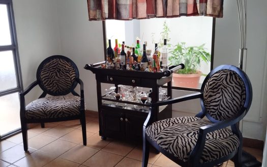 🌿 Tropical Retreat for Sale in Orotina – Prime Central Location in Costa Rica 🏡🇨🇷