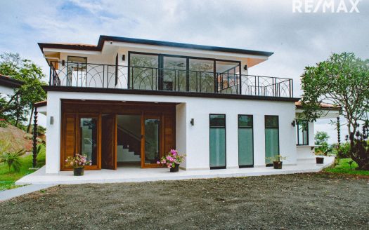 Orotina For Sale 29009 | RE/MAX Costa Rica Real Estate