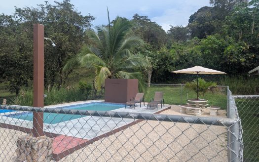 FOR SALE – Beautiful Home with Pool in Mastate, Orotina