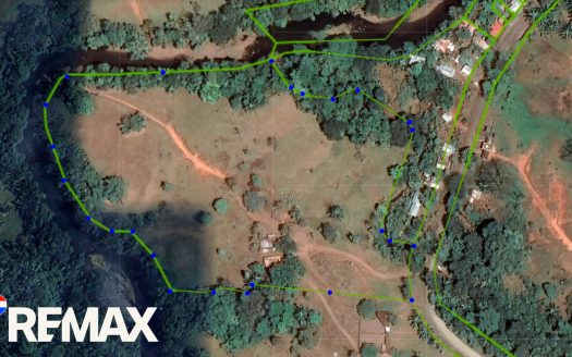 River Ranch | Perfect for horses | 16 acres |