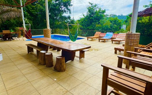 Price Drop! Terrapin Station No.1 – Investment Property with 5 Apartments and Pool in Bosque del Lago, Carrillo