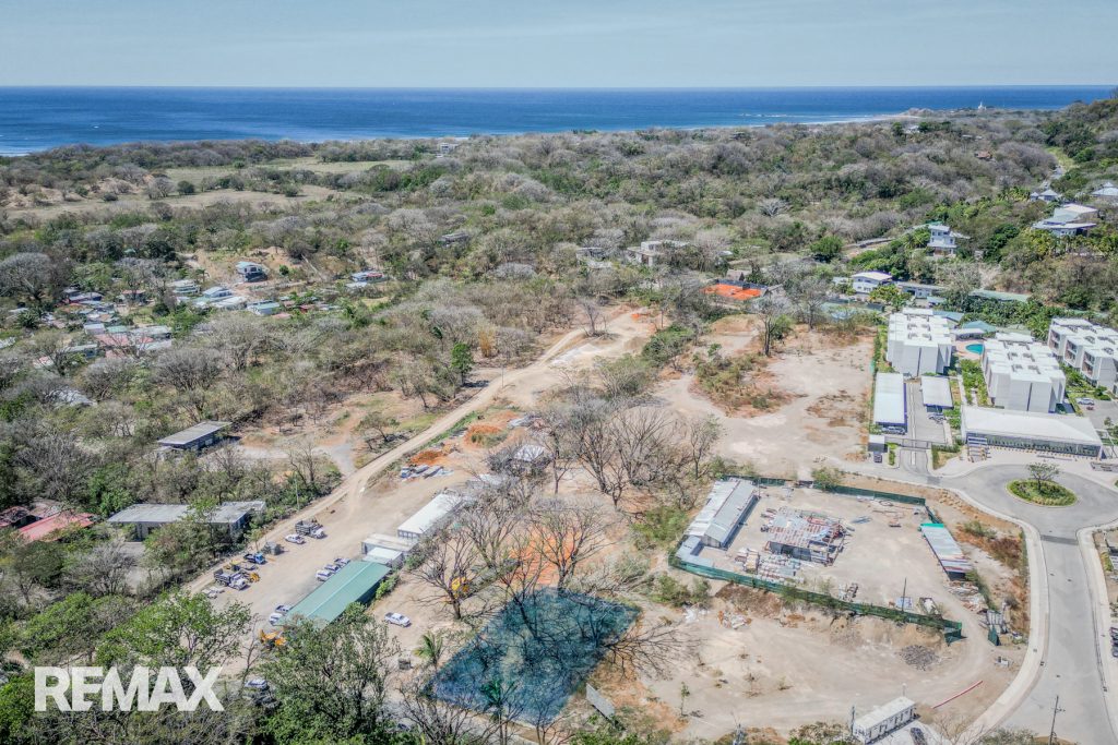 Prime Commercial Lot on Route 160 – Esperanza Intersection, Nosara