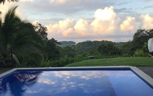 Rustic Rancho with pool and ocean view on a 3 Guanacaste | REMAX