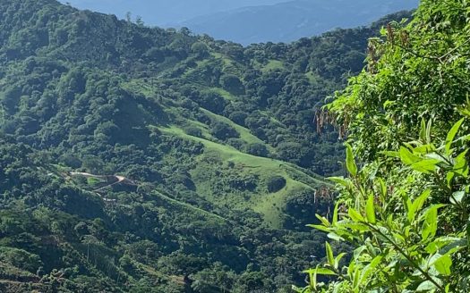 🌄 Your Perfect Hideaway in Estanquillo Awaits 🌿