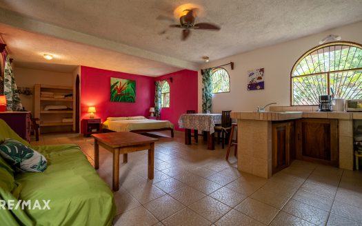 Versatile Coastal Retreat Opportunity in San Juanillo