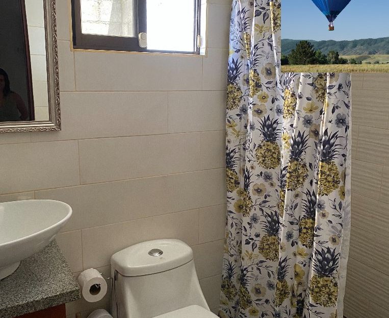 House on One Level close to the airport