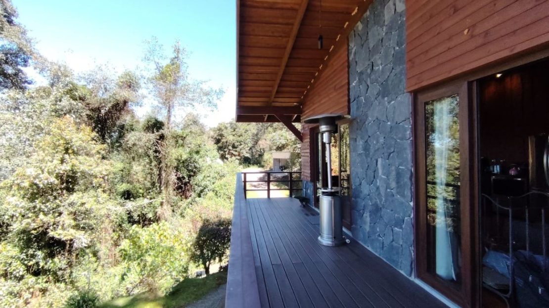 For Sale: Private Nature Retreat in Paraíso Quetzal