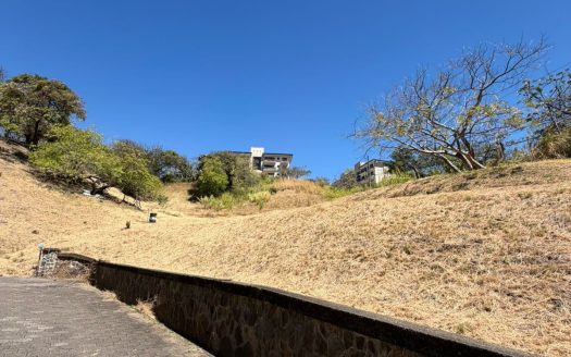 Land for Sale in Alto de Las Palomas | Strategic Location Between Escazu and Santa Ana