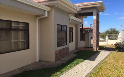 Property for Sale – Stunning Luxury Home in Belén with High-End Finishes