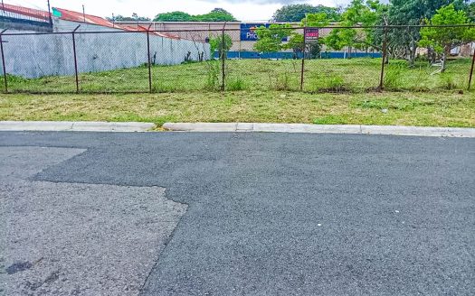 Ideal lot for apartments or offices in Santa Ana