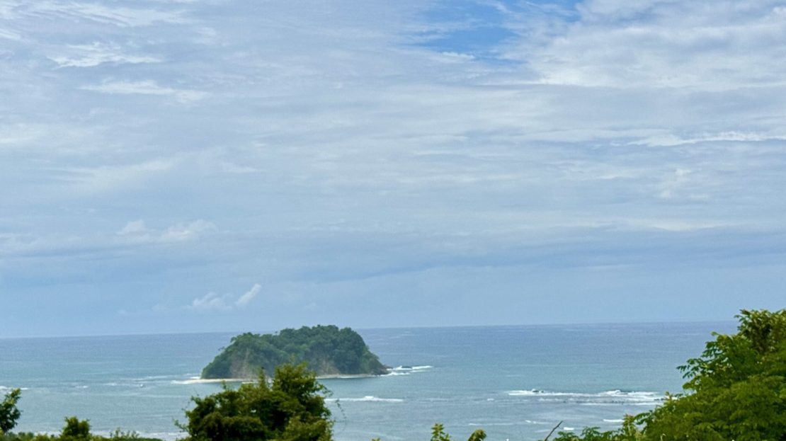 🏡 Villa CieloMar – Luxury Estate on 1.35 Acres in Samara | Modern Design