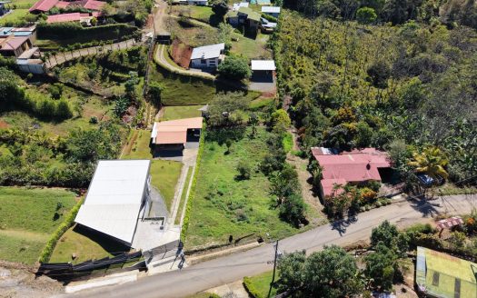 Lot for sale with easy access in Miravalles Perez Zeledon