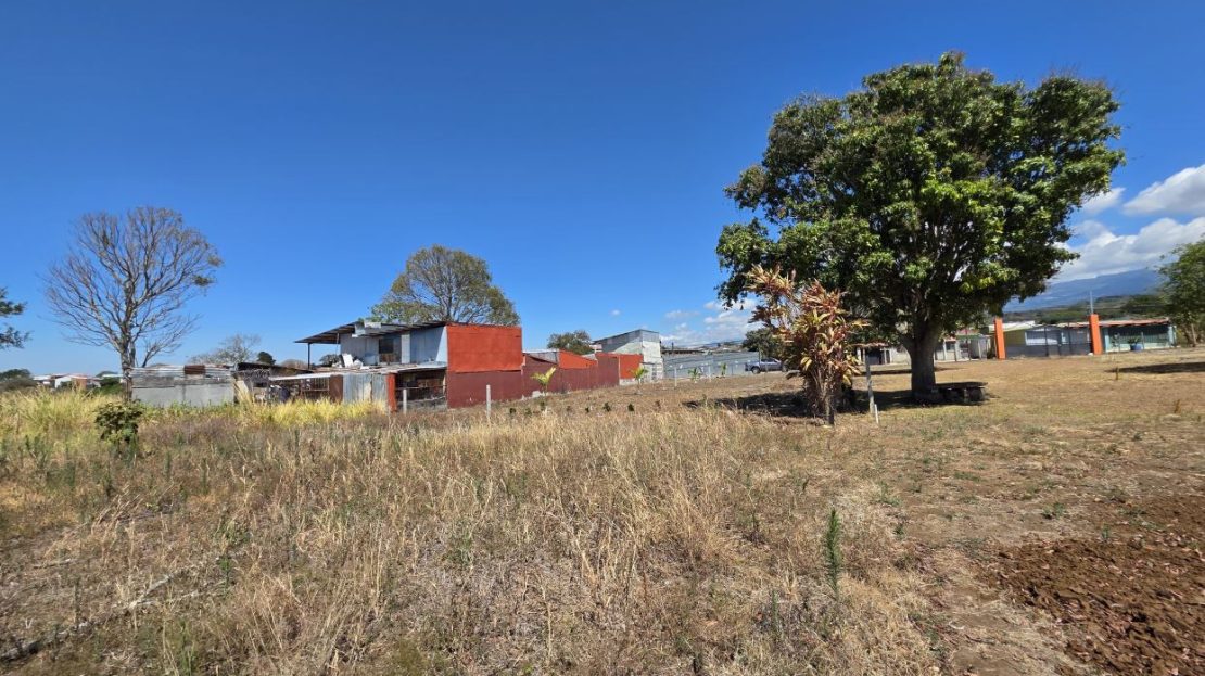 674.65 ft² Lot in San Rafael de Heredia | Priced Below Appraised Value | Prime Location